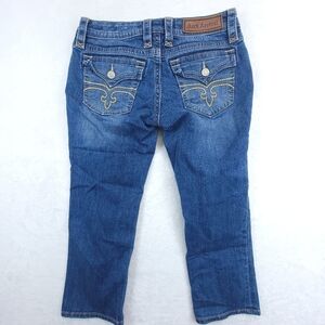 Rock Revival Jessica Capri Womens 28 (28x21) Embroidered Denim